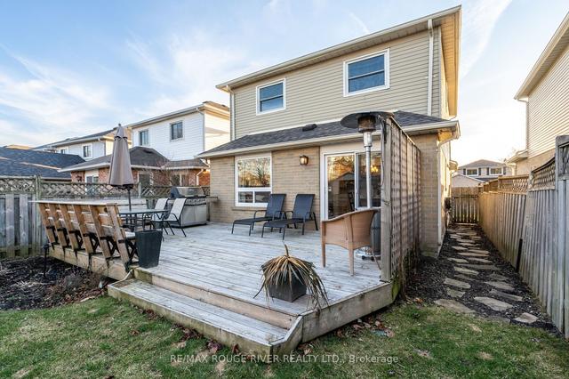 168 Overbank Dr, House detached with 3 bedrooms, 2 bathrooms and 5 parking in Oshawa ON | Image 31