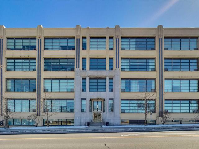 123 - 1001 Roselawn Ave, Condo with 2 bedrooms, 1 bathrooms and 1 parking in Toronto ON | Image 2