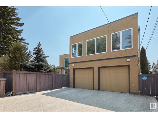 13810 Ravine Dr Nw, House detached with 4 bedrooms, 4 bathrooms and 6 parking in Edmonton AB | Image 48