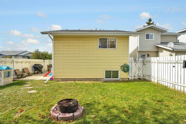 1 Elwell Avenue, House detached with 2 bedrooms, 2 bathrooms and 4 parking in Red Deer AB | Image 37