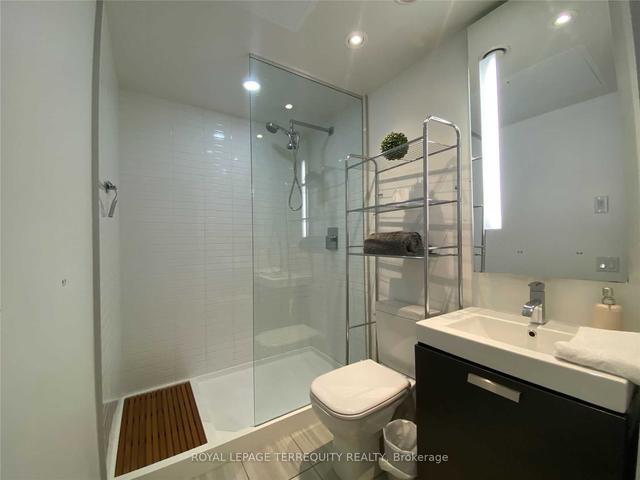 834 - 629 King St, Condo with 1 bedrooms, 1 bathrooms and 0 parking in Toronto ON | Image 10