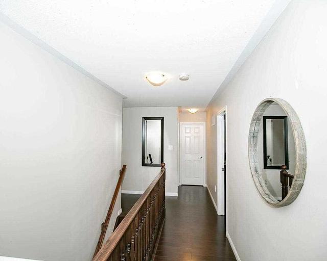 679 Yates Dr, House detached with 3 bedrooms, 3 bathrooms and 4 parking in Milton ON | Image 17