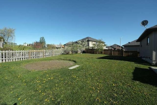 4 Rosewood Dr, House detached with 3 bedrooms, 2 bathrooms and 5 parking in Quinte West ON | Image 19