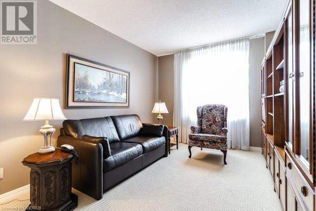 1903 Pilgrims Way Unit# 803, Condo with 2 bedrooms, 2 bathrooms and 1 parking in Oakville ON | Image 8