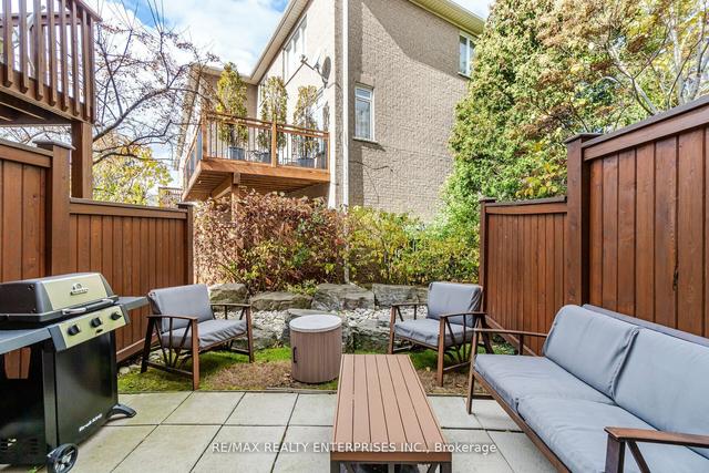 31 - 1169 Dorval Dr, Townhouse with 3 bedrooms, 3 bathrooms and 4 parking in Oakville ON | Image 13