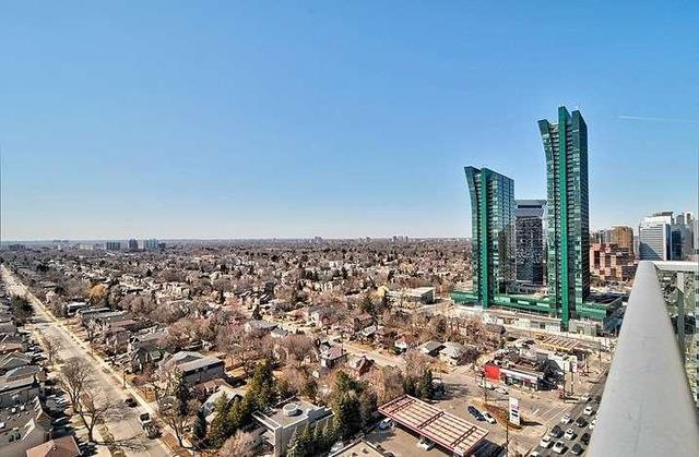 Uph02 - 1 Avondale Ave, Condo with 2 bedrooms, 2 bathrooms and 1 parking in Toronto ON | Image 16