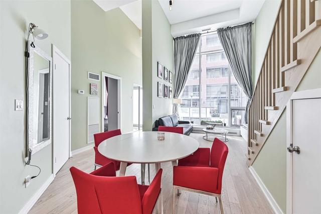 th1 - 20 Bruyeres Mews, Townhouse with 3 bedrooms, 3 bathrooms and 1 parking in Toronto ON | Image 15