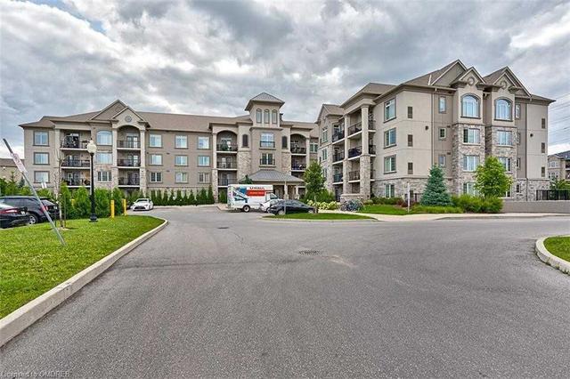 217 - 1440 Main St E, Condo with 1 bedrooms, 1 bathrooms and 1 parking in Milton ON | Image 1