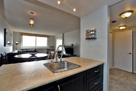 404 - 8351 Mclaughlin Rd, Condo with 1 bedrooms, 1 bathrooms and null parking in Brampton ON | Image 11