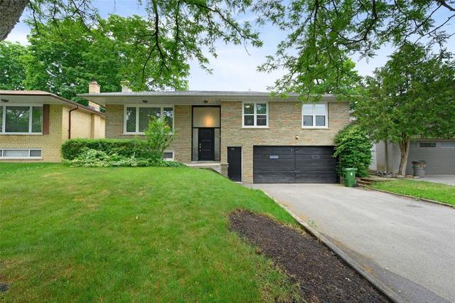 upper - 54 Bearbury Dr, House detached with 3 bedrooms, 1 bathrooms and 6 parking in Toronto ON | Image 2