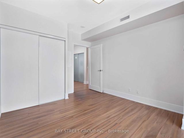 3311 - 300 Front St W, Condo with 2 bedrooms, 2 bathrooms and 1 parking in Toronto ON | Image 13