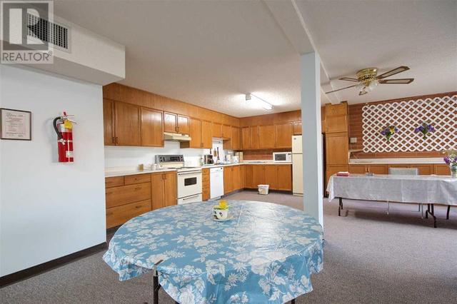 243, - 1480 Southview Drive Se, Condo with 2 bedrooms, 2 bathrooms and 1 parking in Medicine Hat AB | Image 37