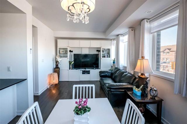 28 - 867 Wilson Ave, Townhouse with 2 bedrooms, 2 bathrooms and 2 parking in Toronto ON | Image 3