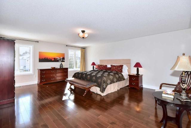 65 Vitlor Dr, House detached with 4 bedrooms, 4 bathrooms and 6 parking in Richmond Hill ON | Image 15
