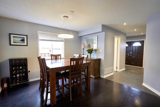 1243 Lowrie St, House detached with 4 bedrooms, 4 bathrooms and 2 parking in Innisfil ON | Image 6