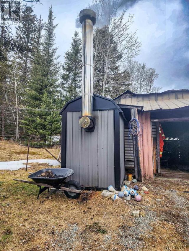 935 Goodfish Rd, House detached with 2 bedrooms, 1 bathrooms and null parking in Kirkland Lake ON | Image 27