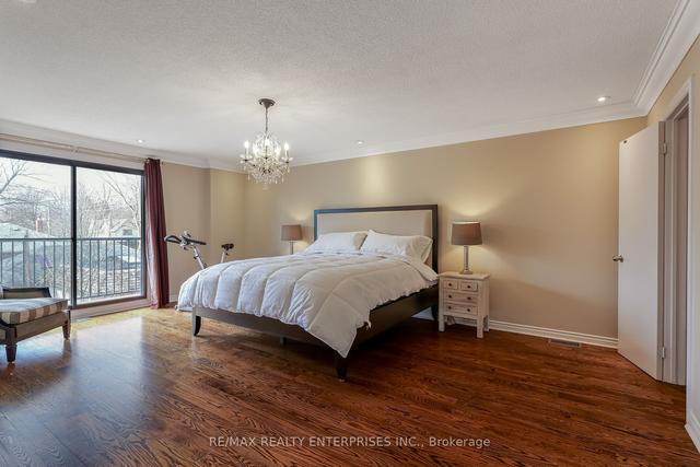 44 Duplex Ave, House detached with 4 bedrooms, 4 bathrooms and 4 parking in Toronto ON | Image 7