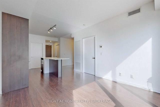 519 - 55 Regent Park Blvd, Condo with 1 bedrooms, 1 bathrooms and 1 parking in Toronto ON | Image 8