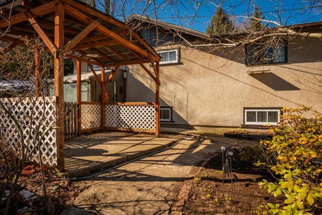 228 1st Ave, House detached with 4 bedrooms, 1 bathrooms and 5 parking in Kootenay Boundary B BC | Image 14