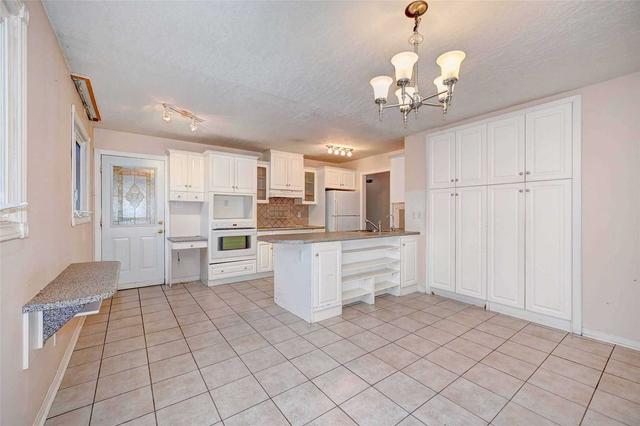 354 Elliott St, House detached with 3 bedrooms, 2 bathrooms and 4 parking in Cambridge ON | Image 7