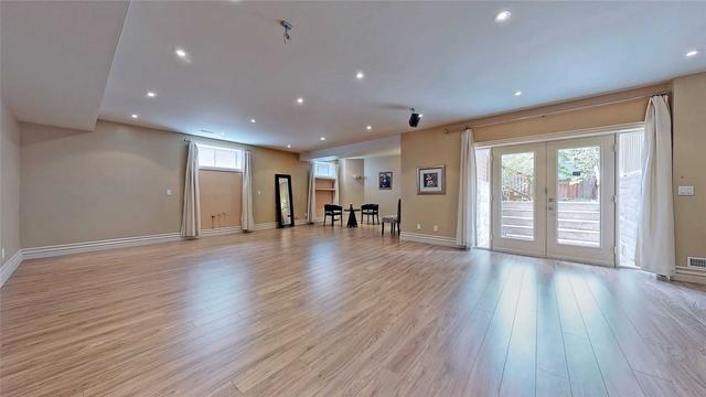 224 Wilfred Ave, House detached with 4 bedrooms, 5 bathrooms and 6 parking in Toronto ON | Image 24
