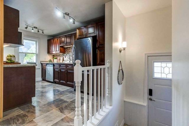 53 Pelham Rd, House detached with 2 bedrooms, 1 bathrooms and 2 parking in St. Catharines ON | Image 17