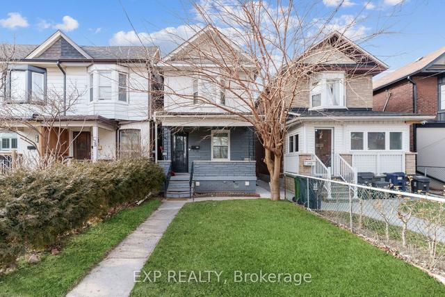 140 Brownville Ave, House detached with 3 bedrooms, 2 bathrooms and 2 parking in Toronto ON | Image 1