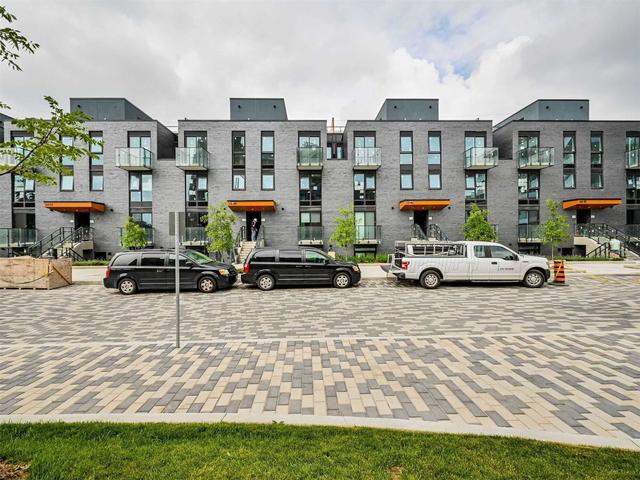 th30 - 10 Brin Dr, Townhouse with 3 bedrooms, 2 bathrooms and 1 parking in Toronto ON | Image 12