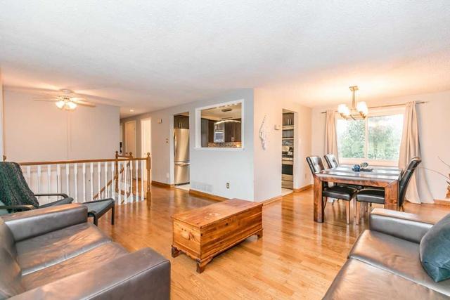 86 Penetanguishene Rd, House detached with 3 bedrooms, 2 bathrooms and 2 parking in Barrie ON | Image 7