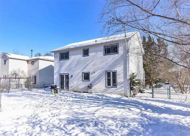 1870 Ashwood Ave, House detached with 3 bedrooms, 4 bathrooms and 6 parking in Innisfil ON | Image 15
