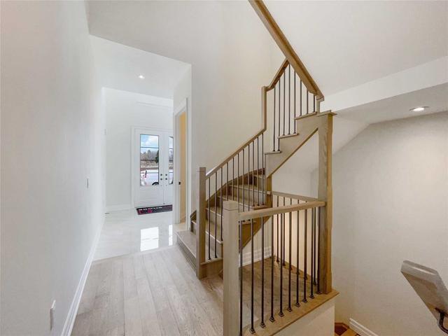579 Kleinburg Summit Way, House detached with 3 bedrooms, 4 bathrooms and 4 parking in Vaughan ON | Image 7