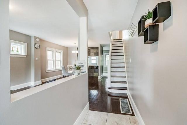 1211 Broadview Ave, House detached with 3 bedrooms, 3 bathrooms and 0 parking in Toronto ON | Image 23