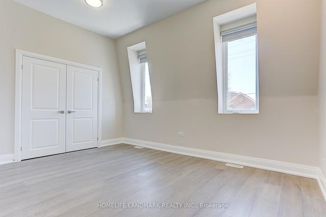 213 Osler St, House attached with 4 bedrooms, 3 bathrooms and 2 parking in Toronto ON | Image 25