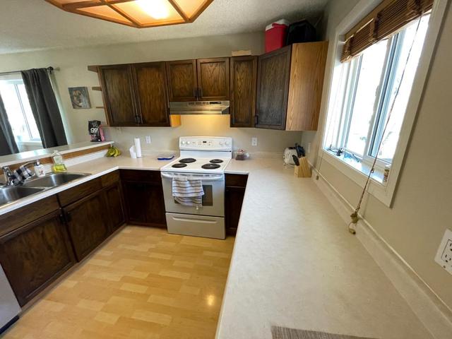 4810 16 Avenue, House detached with 5 bedrooms, 2 bathrooms and 2 parking in Edson AB | Image 6