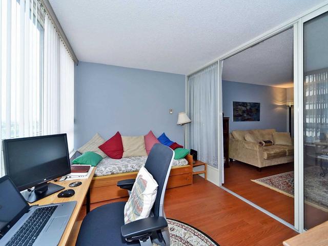 1602 - 30 Greenfield Ave, Condo with 1 bedrooms, 2 bathrooms and 1 parking in Toronto ON | Image 24
