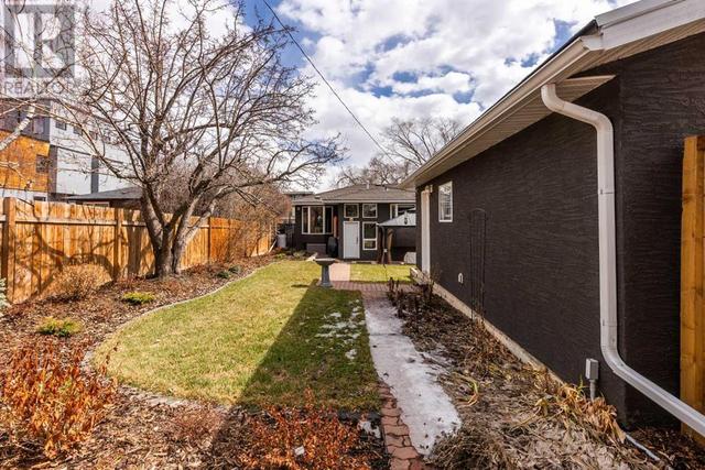 2515 19a Street Sw, House detached with 3 bedrooms, 2 bathrooms and 2 parking in Calgary AB | Image 41