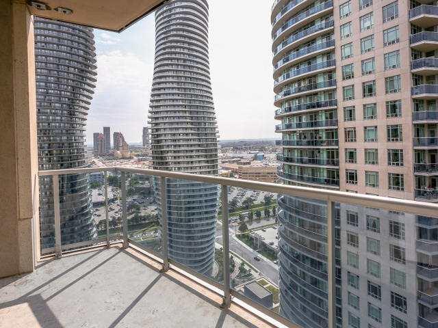 lph2606 - 90 Absolute Ave, Condo with 2 bedrooms, 2 bathrooms and 1 parking in Mississauga ON | Image 7