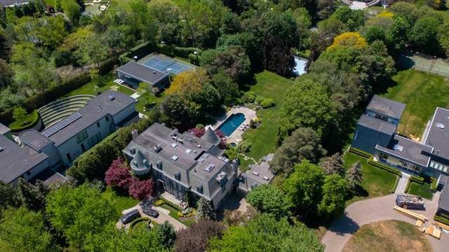 85 The Bridle Path, House detached with 8 bedrooms, 11 bathrooms and 30 parking in Toronto ON | Image 16