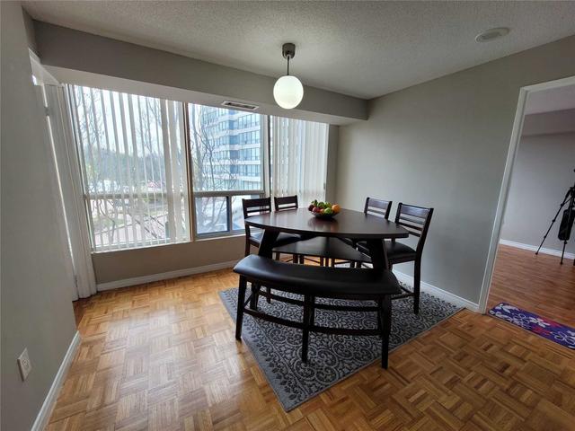 320 - 3050 Ellesmere Rd, Condo with 2 bedrooms, 2 bathrooms and 1 parking in Toronto ON | Image 15