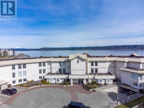 205 - 87 Island Hwy S, Condo with 2 bedrooms, 2 bathrooms and 1 parking in Campbell River BC | Card Image