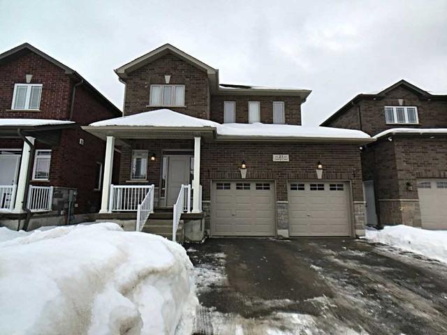23 Lowry Crt, House detached with 3 bedrooms, 3 bathrooms and 6 parking in Barrie ON | Image 1