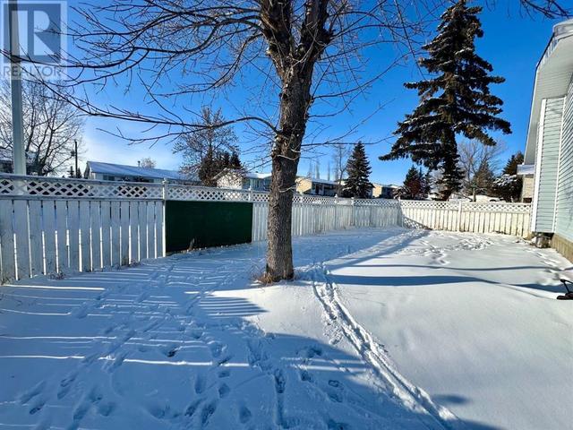 9239 107 Avenue, House detached with 4 bedrooms, 2 bathrooms and 4 parking in Grande Prairie AB | Image 35