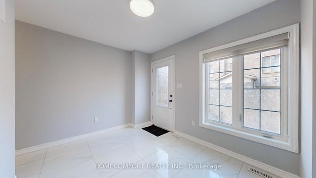 15 Justice Gdns, House detached with 2 bedrooms, 2 bathrooms and 1 parking in Toronto ON | Image 36