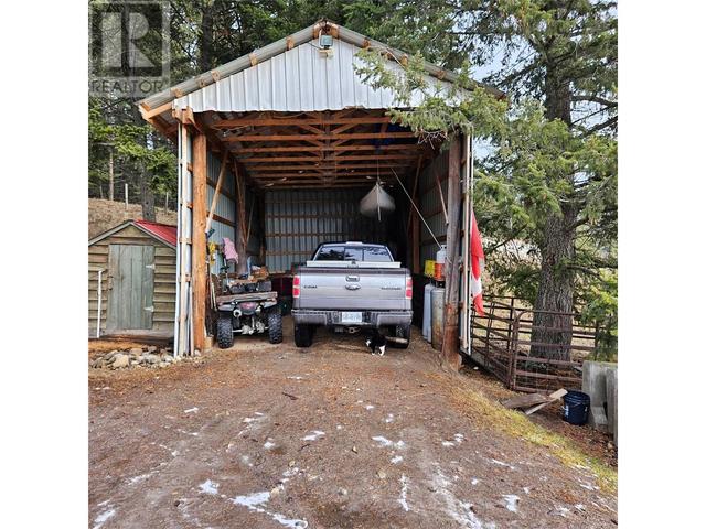7955 China Valley Road, House detached with 2 bedrooms, 1 bathrooms and 1 parking in Thompson Nicola L (Grasslands) BC | Image 11