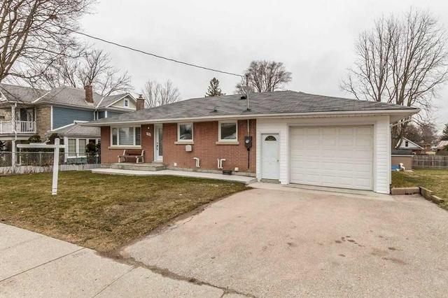 193 Cooper St, House detached with 3 bedrooms, 2 bathrooms and 3 parking in Cambridge ON | Image 3