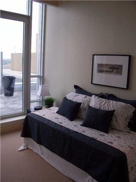 4301 - 763 Bay St, Condo with 4 bedrooms, 4 bathrooms and 4 parking in Toronto ON | Image 8