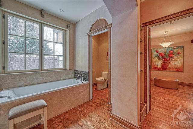 4818 Dove Court, House detached with 3 bedrooms, 5 bathrooms and 7 parking in Ottawa ON | Image 20