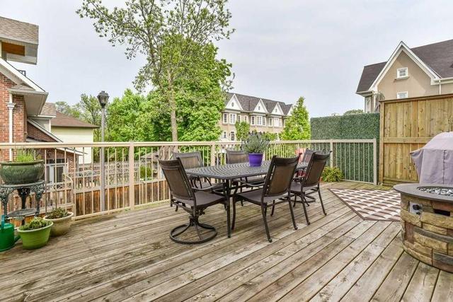 129 Nelson St, Townhouse with 3 bedrooms, 4 bathrooms and 2 parking in Oakville ON | Image 18