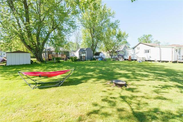 1070 Lakeshore Road, House detached with 2 bedrooms, 1 bathrooms and 2 parking in Haldimand County ON | Image 29