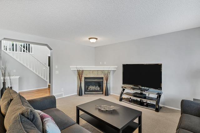 146 Chapman Close Se, House detached with 3 bedrooms, 2 bathrooms and 4 parking in Calgary AB | Image 12